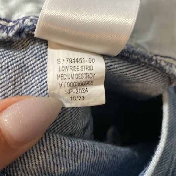 💚 GAP Light Blue Denim Shorts - low rise stride short 28 /6 - Picture 7 of 8